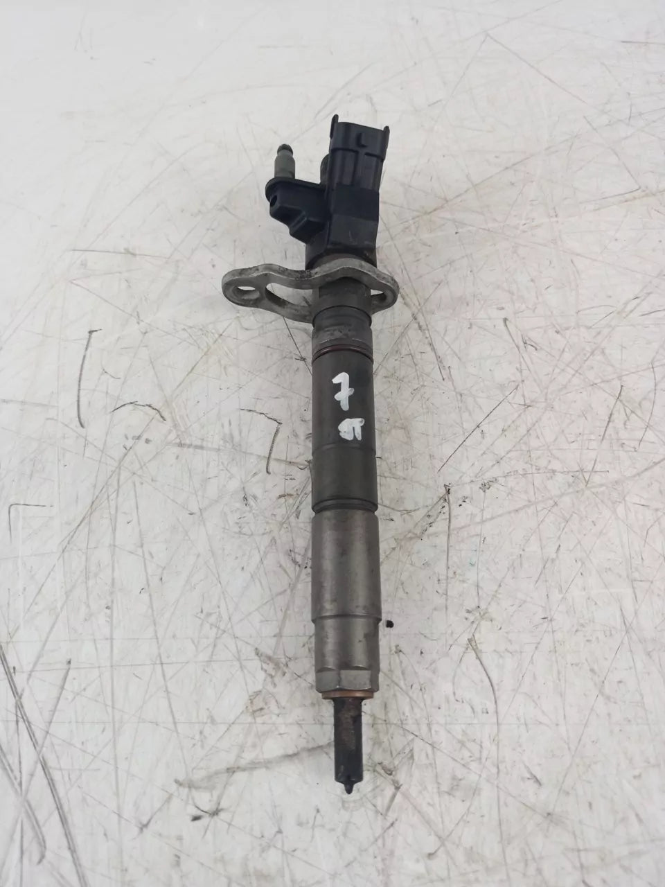 Inyector boquilla de inyección Volvo C30 533 2.0 D3 D5204T5 31303238