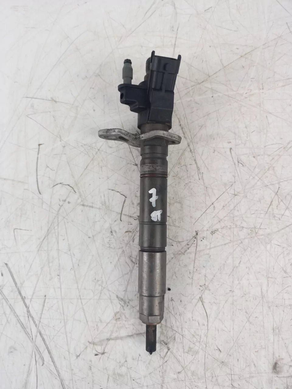 Inyector boquilla de inyección Volvo C30 533 2.0 D3 D5204T5 31303238