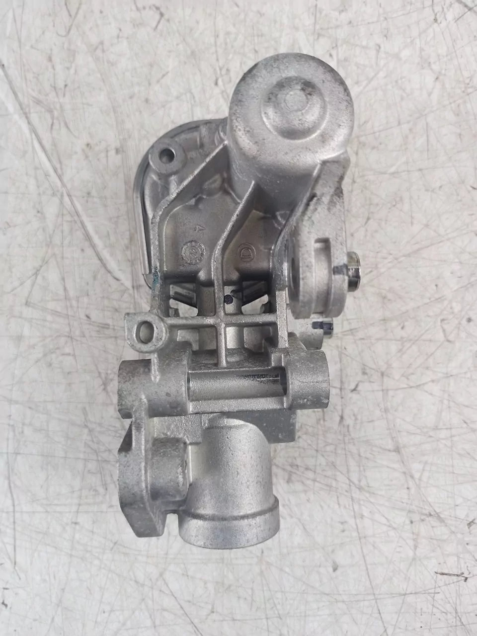 Válvula EGR Válvula de recirculación de gases de escape Hyundai Kia 1.0 G3LD 221209B2424