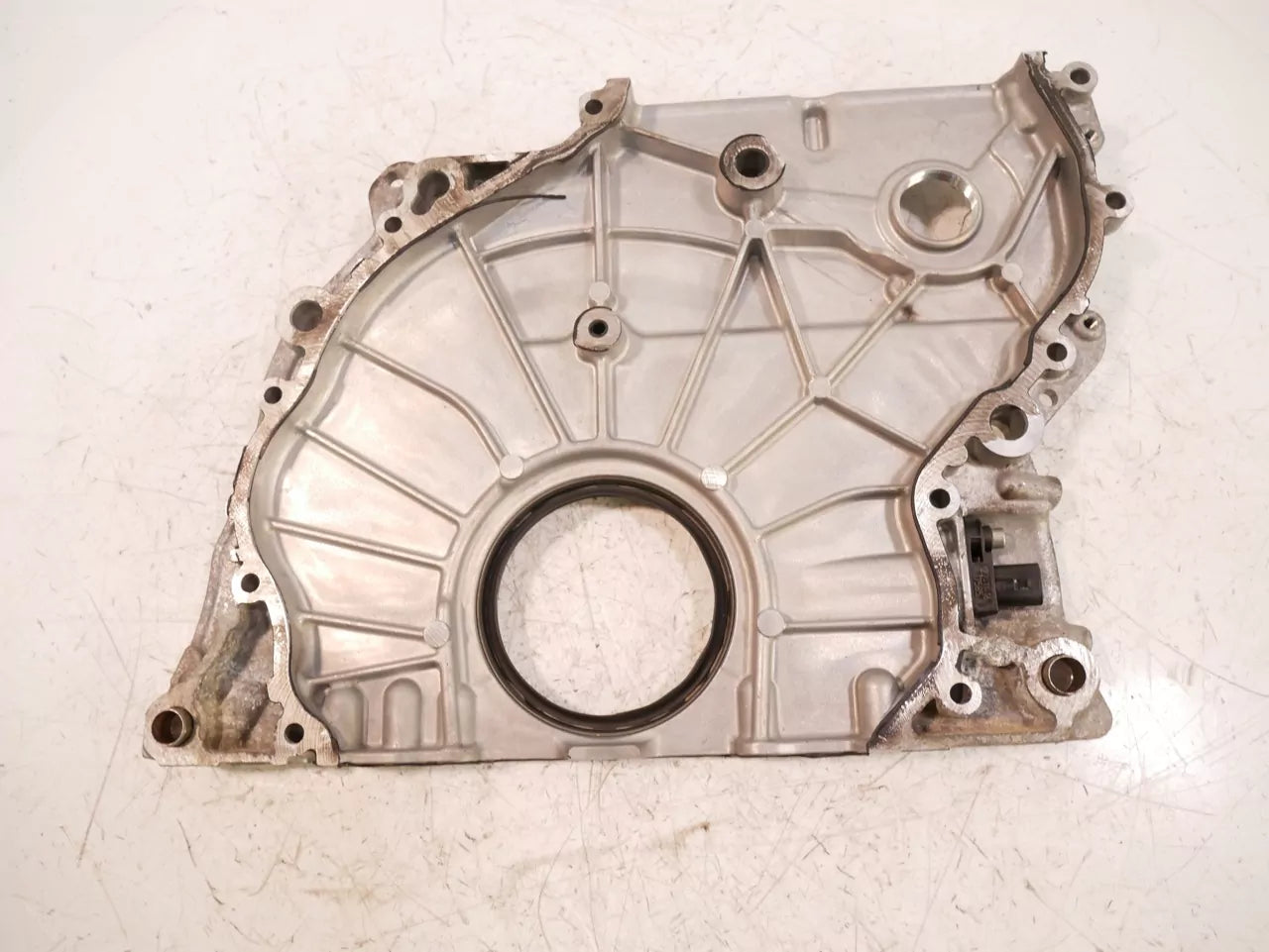 Centralita BMW 2,0 D B47 B47D20A 8514003