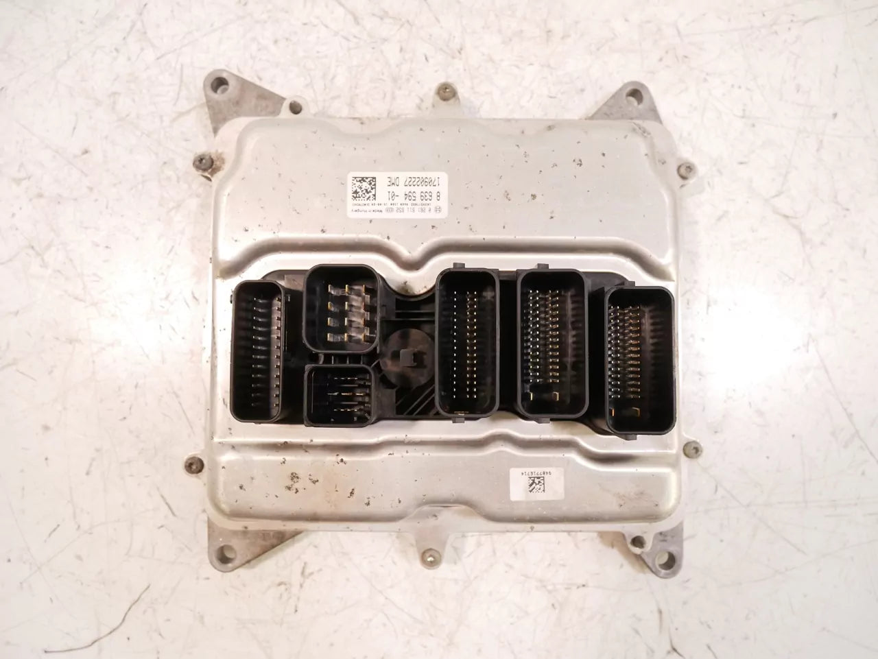 Unidad de control BMW Serie 3 F30 F31 F34 2.0 320i 320 i N20 N20B20B 8639594