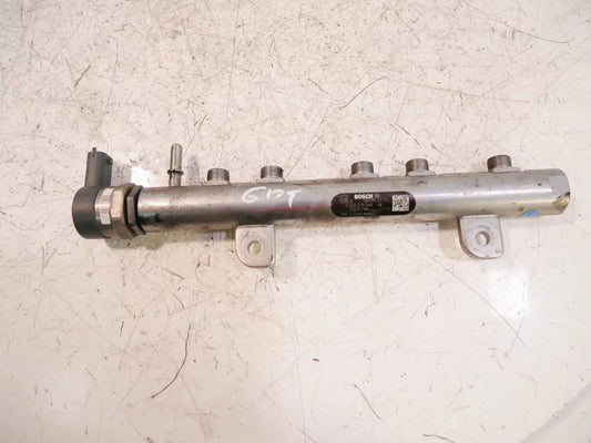 Rampa inyectora Jeep Dodge 3,0 CRD D V6 EXF VM48D 35022119G