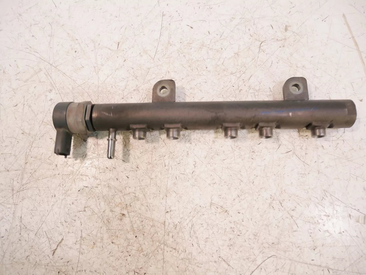 Rampa inyectora Jeep Dodge 3,0 CRD D V6 EXF VM48D 35022119G