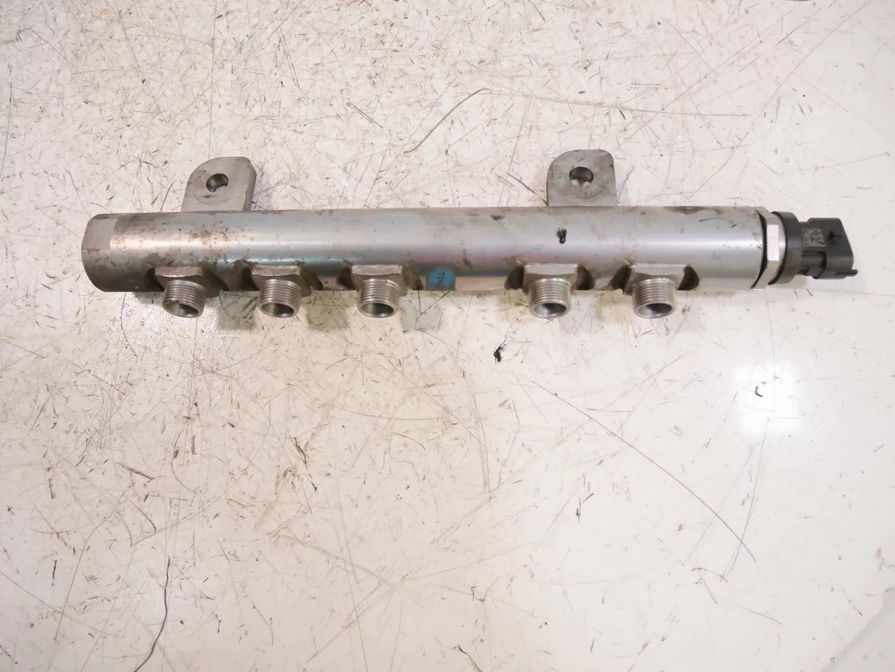 Rampa inyectora Jeep Dodge 3,0 CRD D V6 EXF VM48D 35032008F