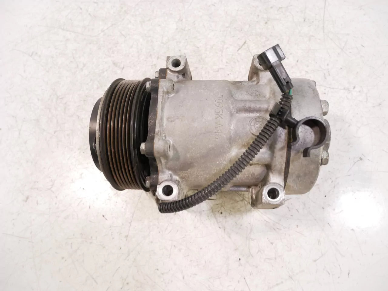 Compresor de aire acondicionado Land Rover 2,2 Td4 4x4 DT224 PUMA 7H12-19D623-AD