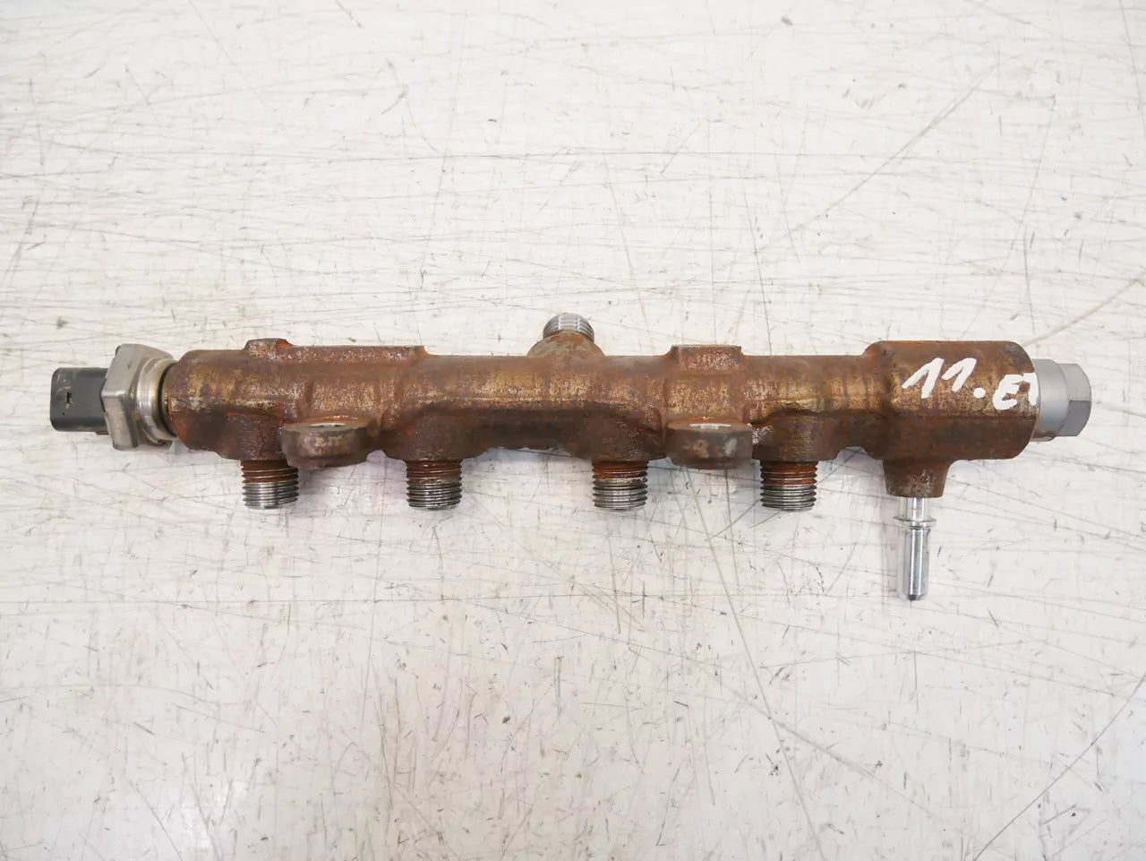 Rampa de inyectores Citroen Peugeot DS 1,5 BlueHDI YHZ DV5RC YH01 9821399680