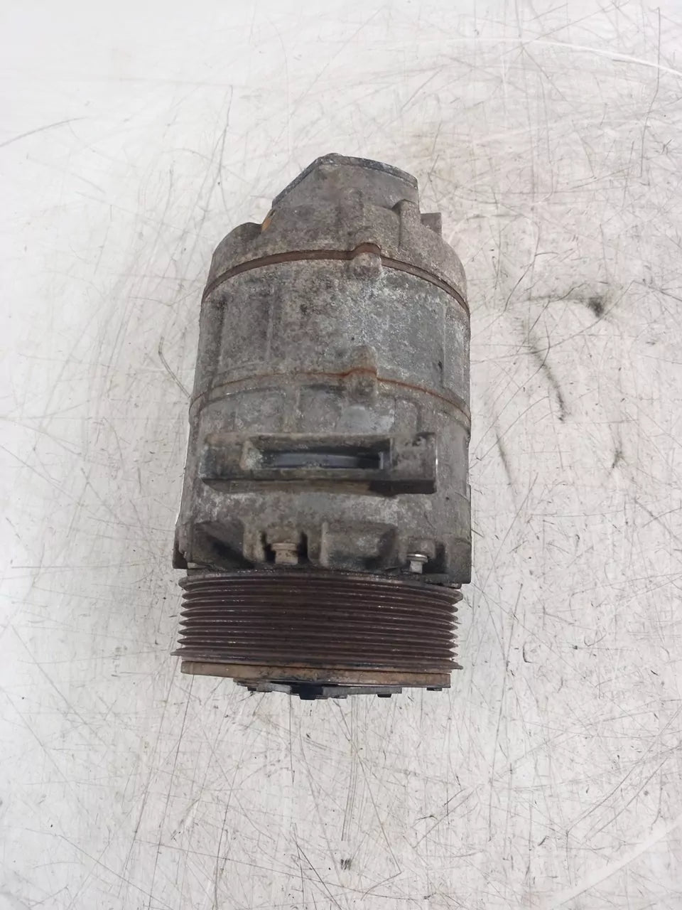 Compresor de aire acondicionado Fiat Nissan Opel Renault 1.6 dCi R9M413 R9M 8200848916