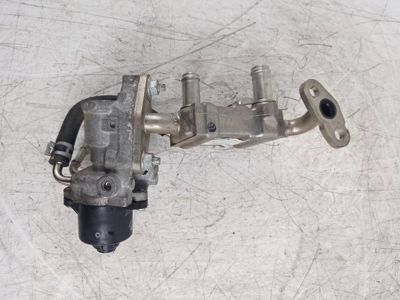 Válvula EGR Peugeot Citroen 108 1.0 VTI 1KR-FE 1KR 25680-0Q010