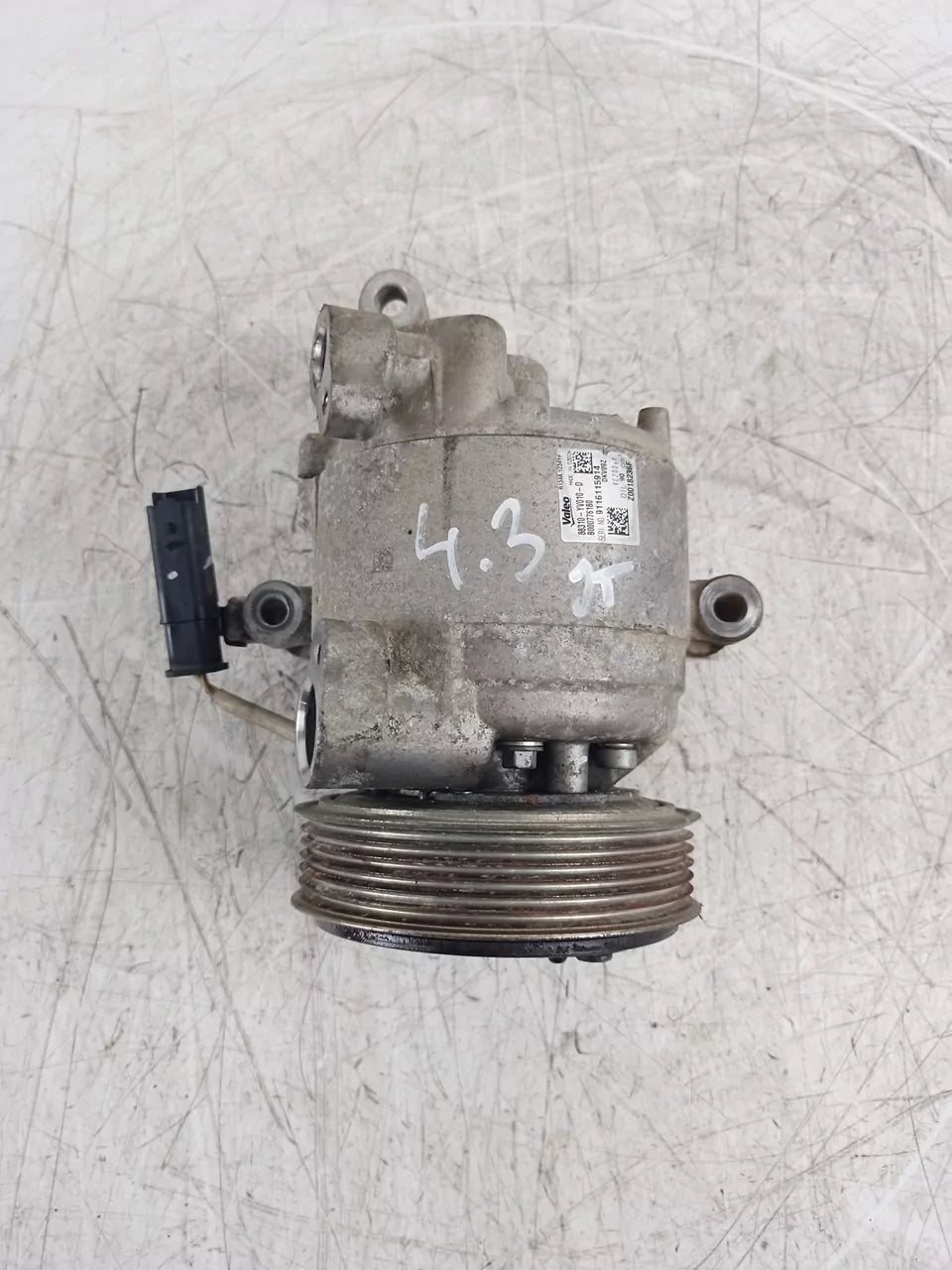 Compresor de aire acondicionado Peugeot Citroen 108 1.0 VTI 1KR-FE 1KR 88310-YV010