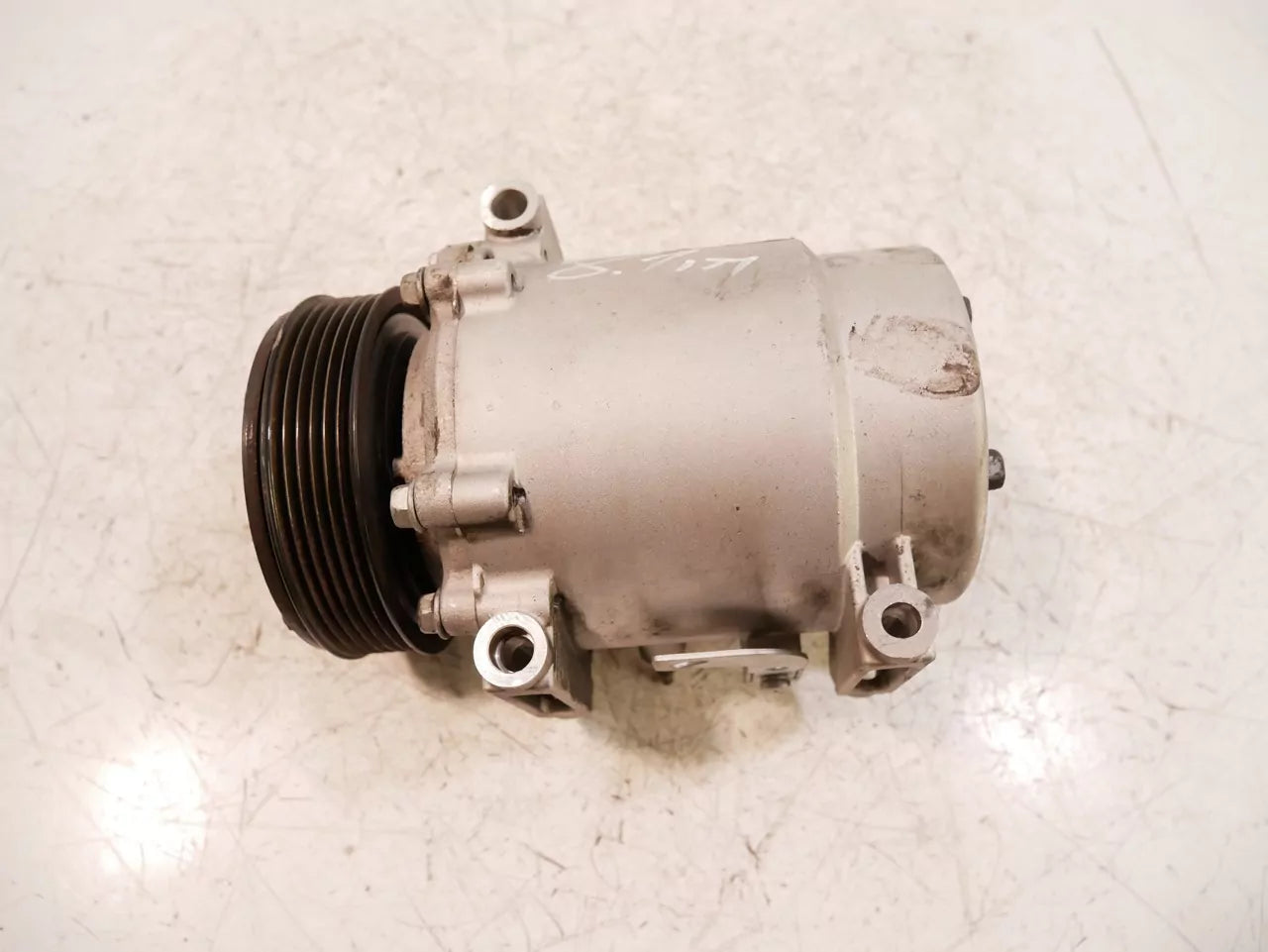 Compresor de aire acondicionado Opel 1,2 F12XEL EB2FAD 9827596080