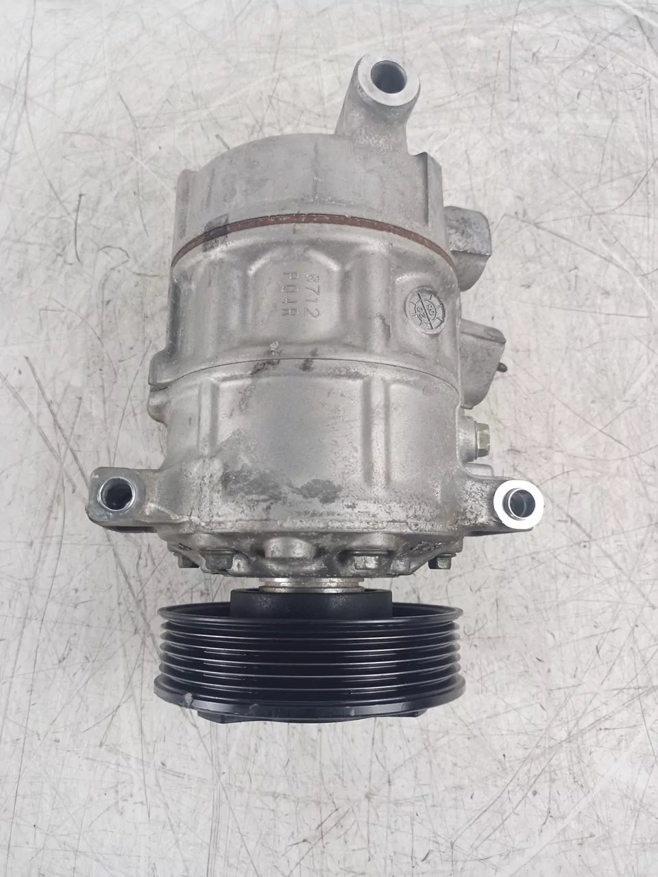 Compresor de aire acondicionado Seat Ateca KH7 2.0 TDI DFFA DFF 5Q0816803K