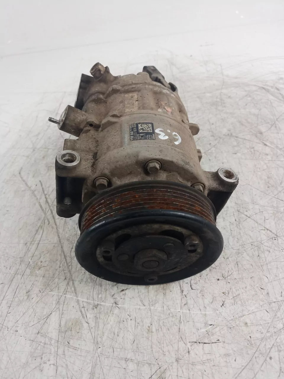 Compresor de aire acondicionado Volkswagen Transporter T6 2.0 TDI CXEB CXE 5Q0820803K