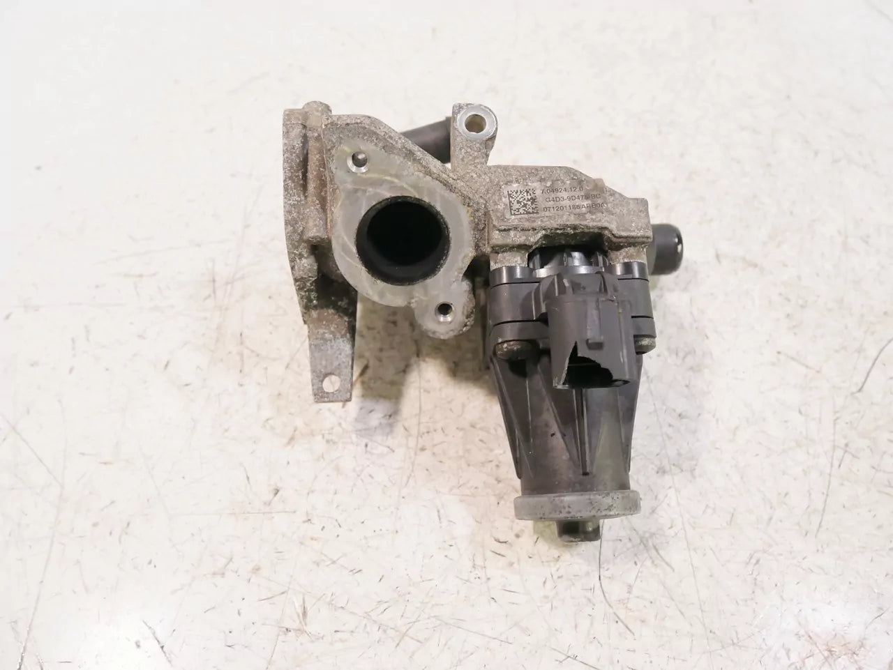Válvula EGR Land Rover 2,0 D150 204DTD AJ20D4 G4D3-9D475-BC
