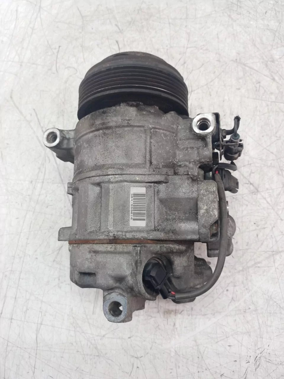 Compresor de aire acondicionado BMW Serie 1 E81 E82 E87 E88 2.0 120 d N47D20C N47 447260-1852