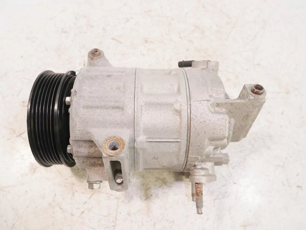 Compresor de aire acondicionado Ford 2,0 EcoBlue YN2X T20DD0J JB3B-19D629-AB