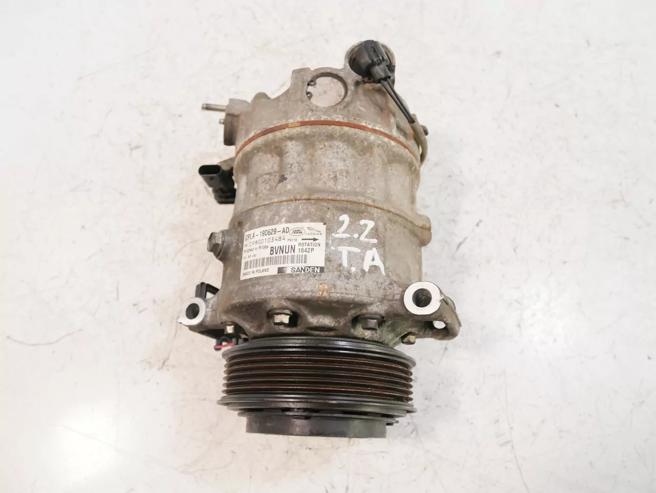 Compresor de aire acondicionado Land Rover 3,0 TDV6 4x4 V6 306DT CPLA-19D629-AD
