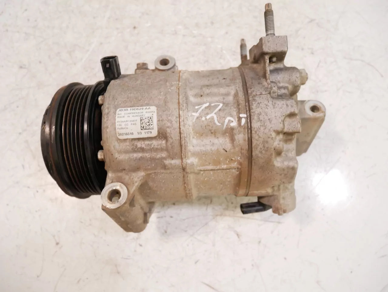 Compresor de aire acondicionado Ford 2,0 EcoBlue YN2X T20DD0J JB3B-19D629-AA