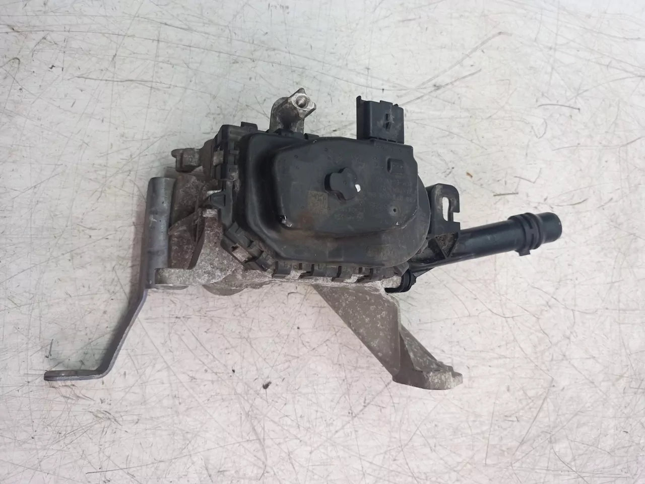 Válvula EGR Citroen Berlingo B9 1.6 HDI BH02 BHW DV6FE 9807369980