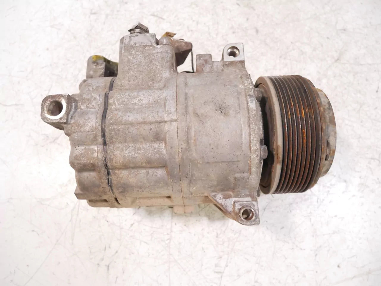 Compresor de aire acondicionado Land Rover 3,6 D V8 368DT 7H42-19D623-AB