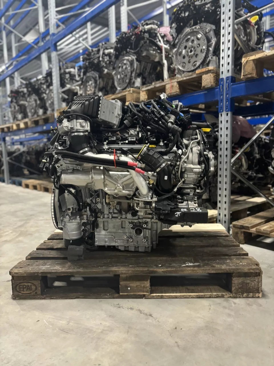 Motor Rolls Royce 6,8 V12 N74B68A N74B68 N74B68U2 N74