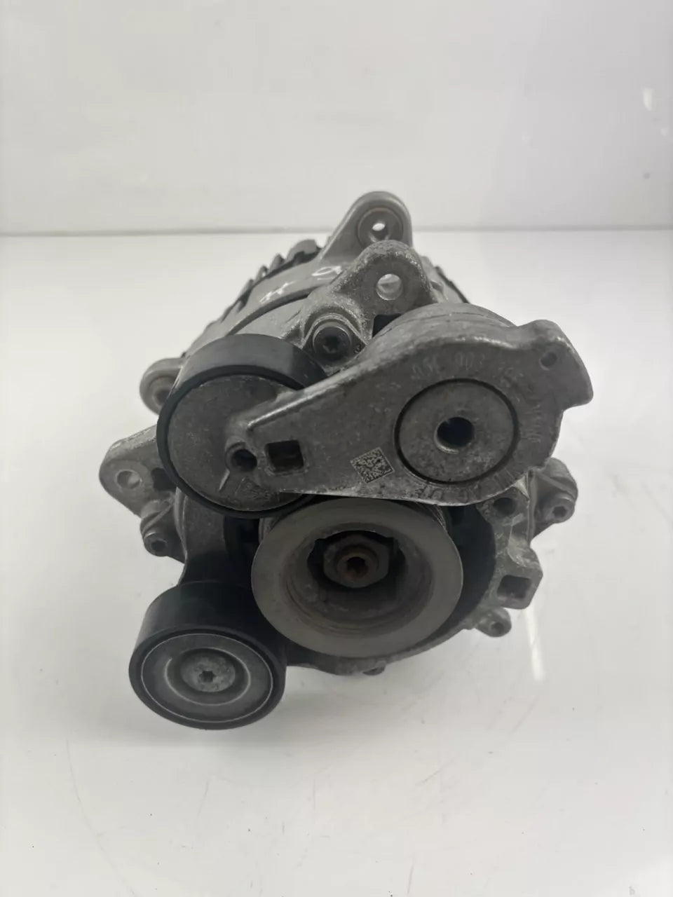 Alternador Audi 2.0 TDI Mild Hybrid DTNA DTN 04L903018A