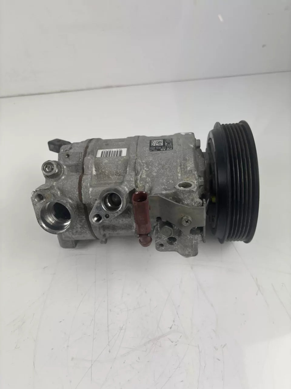 Compresor de aire acondicionado Audi A5 2.0 TDI Mild Hybrid DTNA DTN 8W0816803L