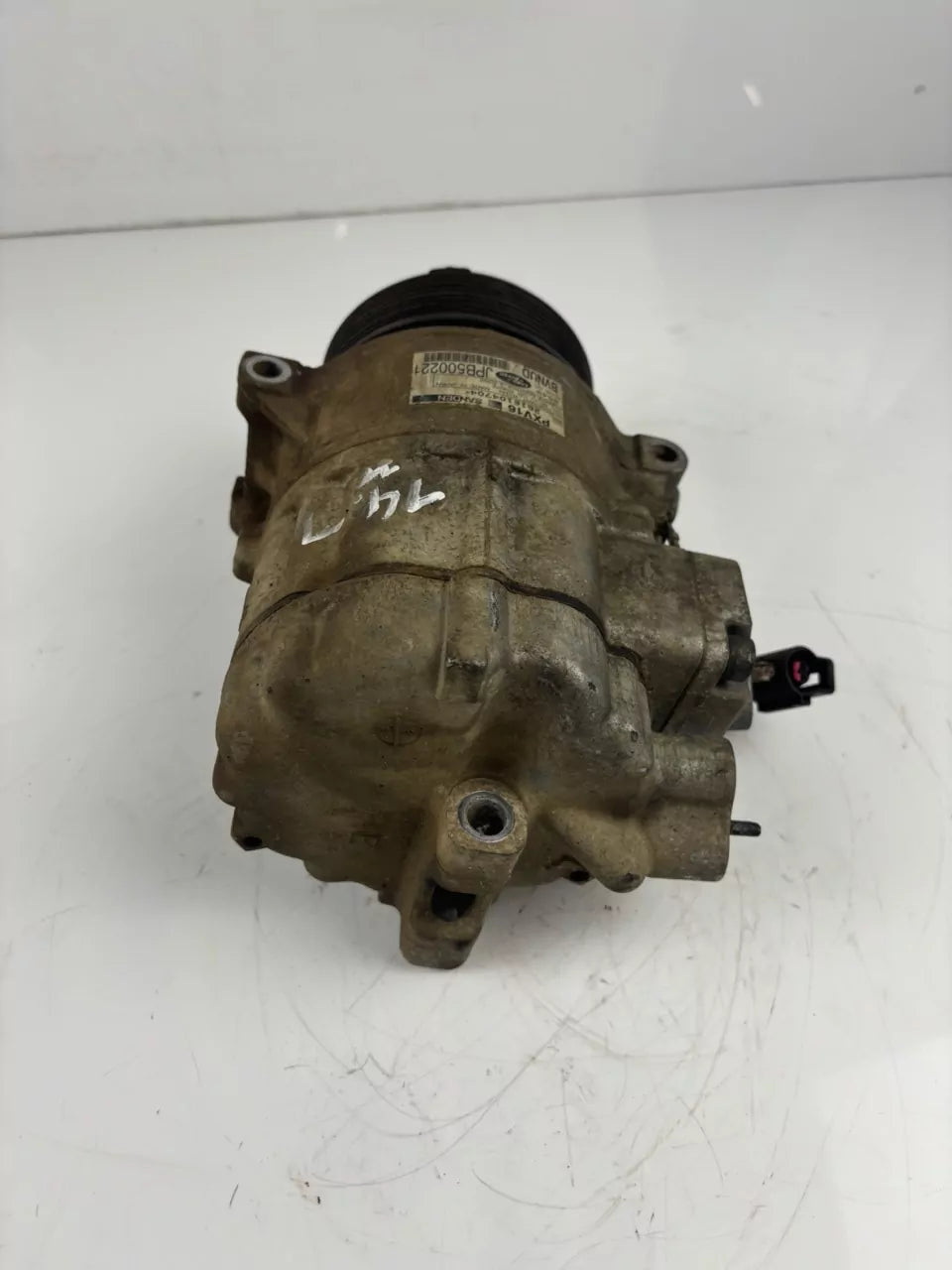 Compresor de aire acondicionado Land Rover 3.6 D V8 368DT LR012801 7H42-19D623-AB