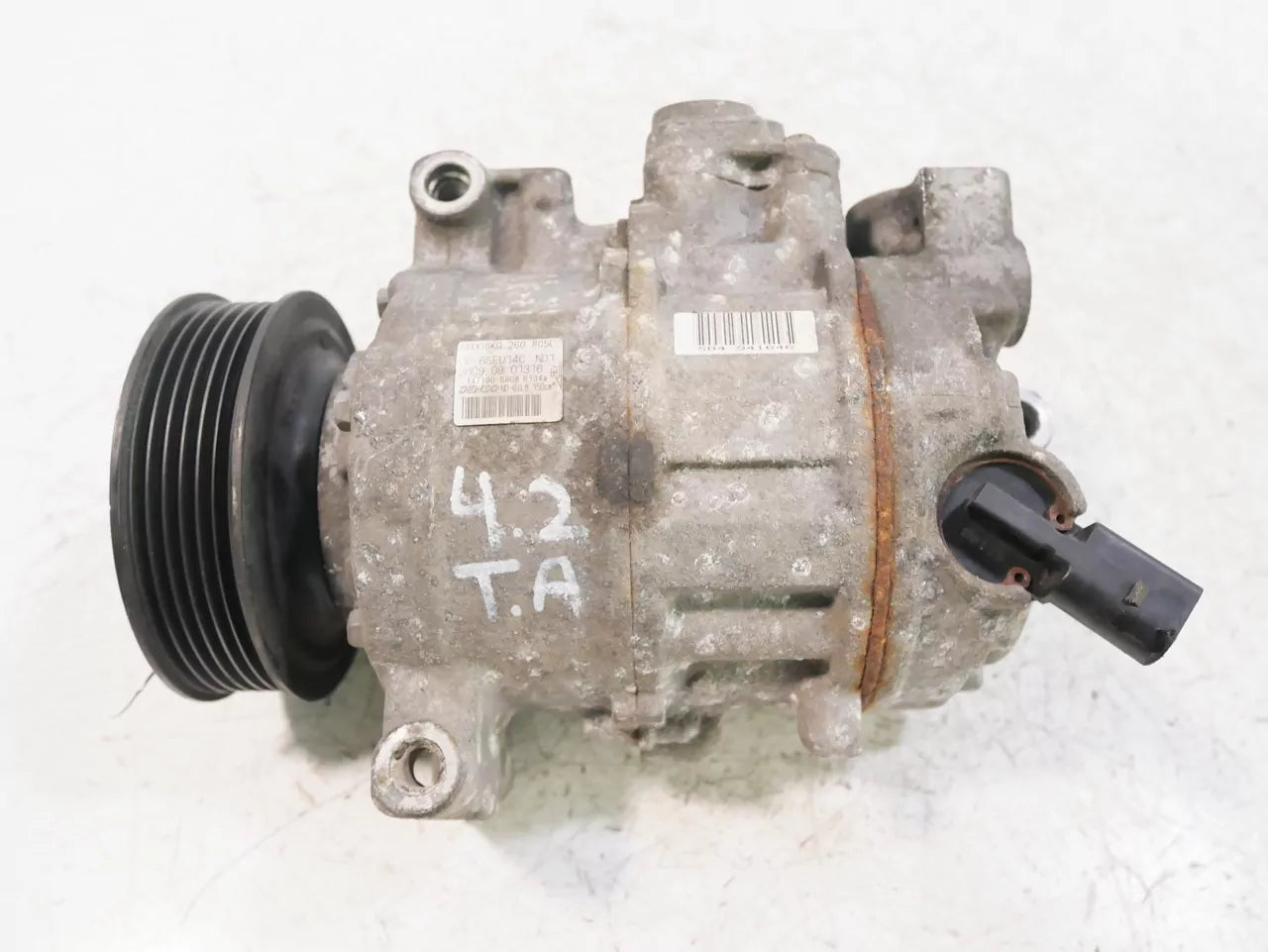 Compresor de aire acondicionado Audi 2,0 TDI CAGC CAG 8K0260805L