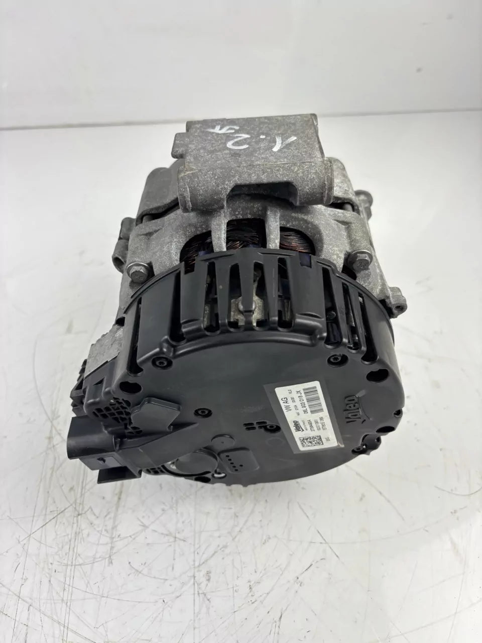 Alternador Audi A4 B9 A5 2.0 40 TFSI DLVA DLV 06L903018JX