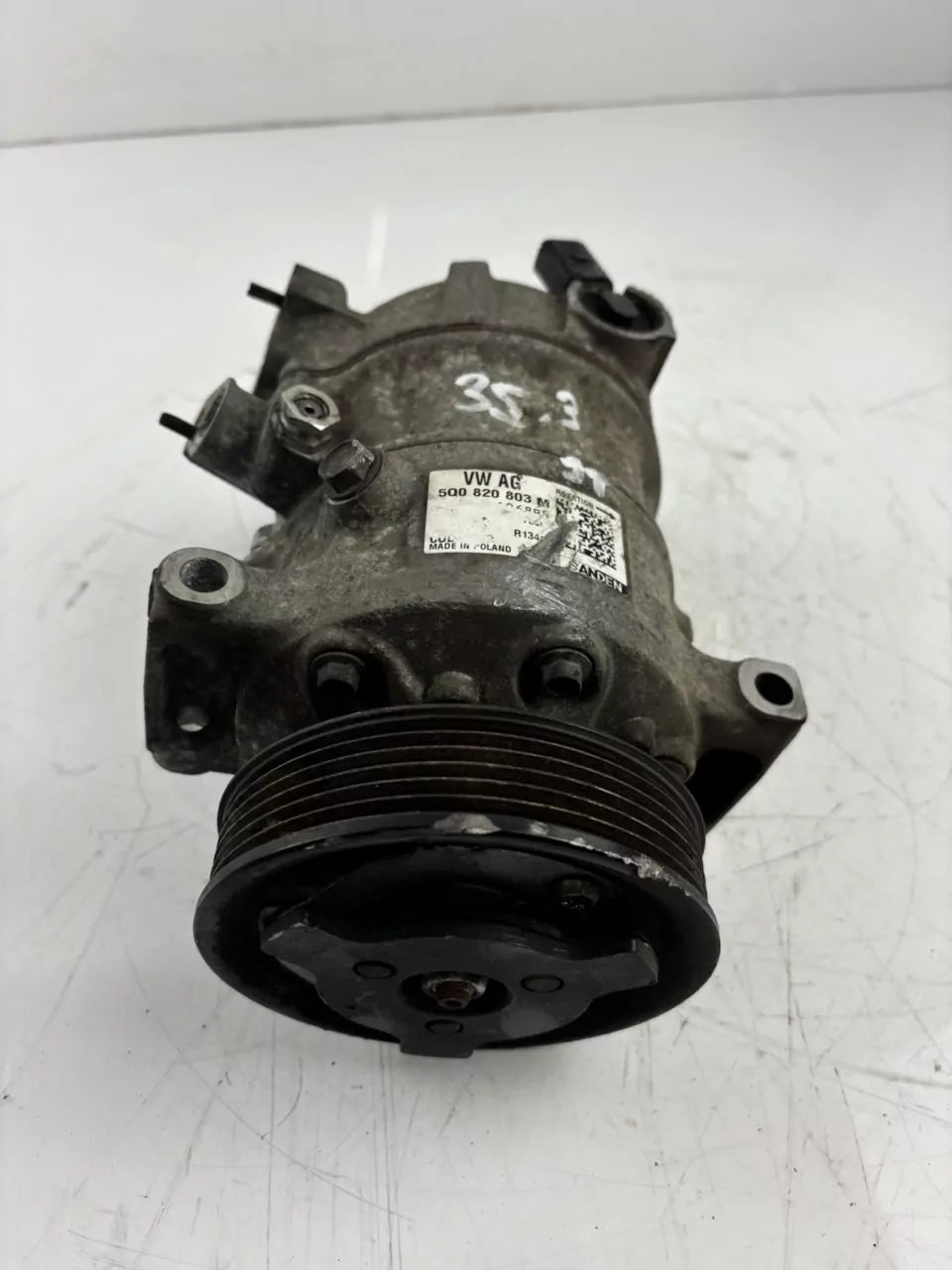 Compresor de aire acondicionado Volkswagen Caddy 2.0 TDI Diesel DFSF DFS 5Q0820803M