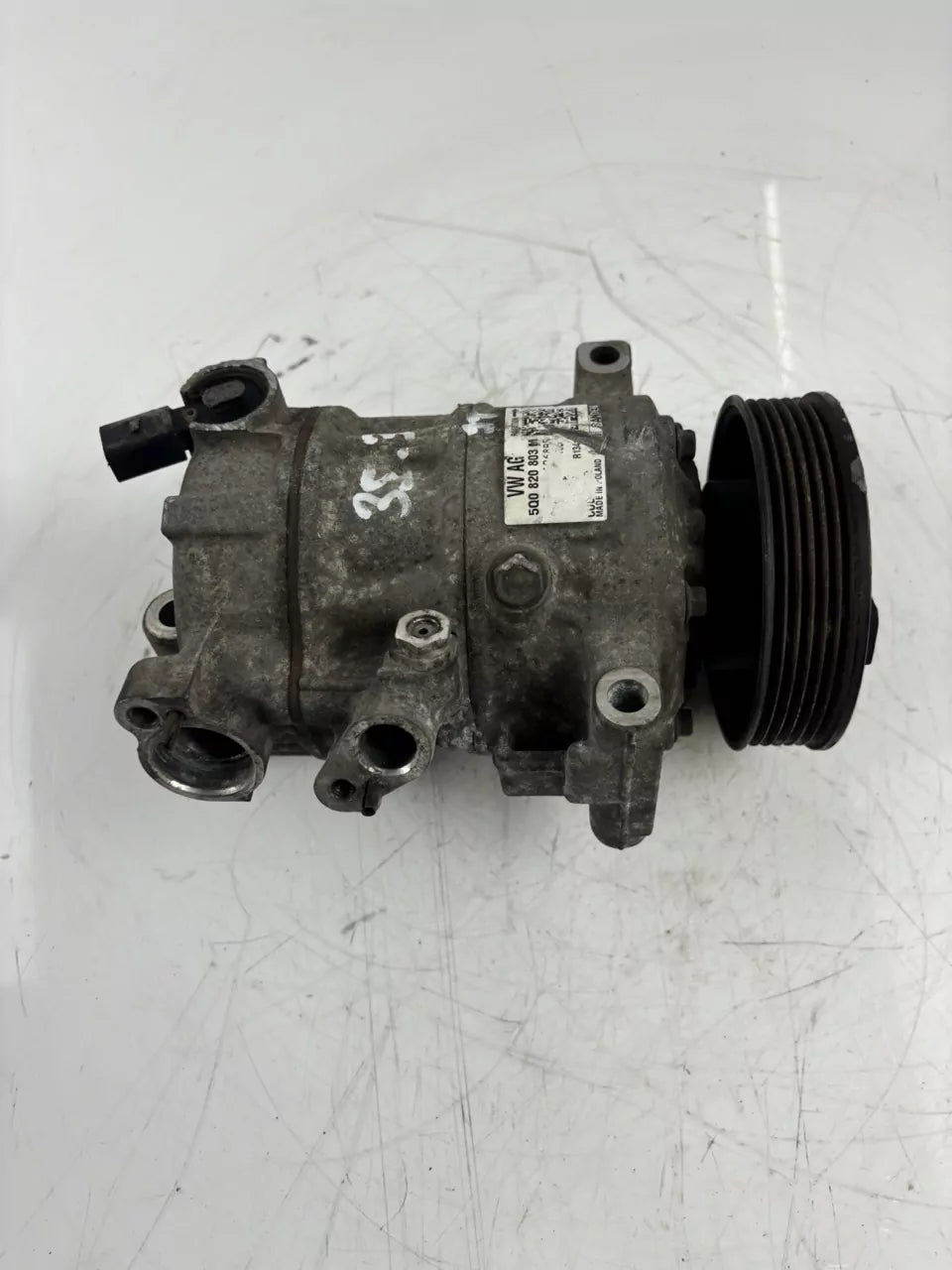 Compresor de aire acondicionado Volkswagen Caddy 2.0 TDI Diesel DFSF DFS 5Q0820803M