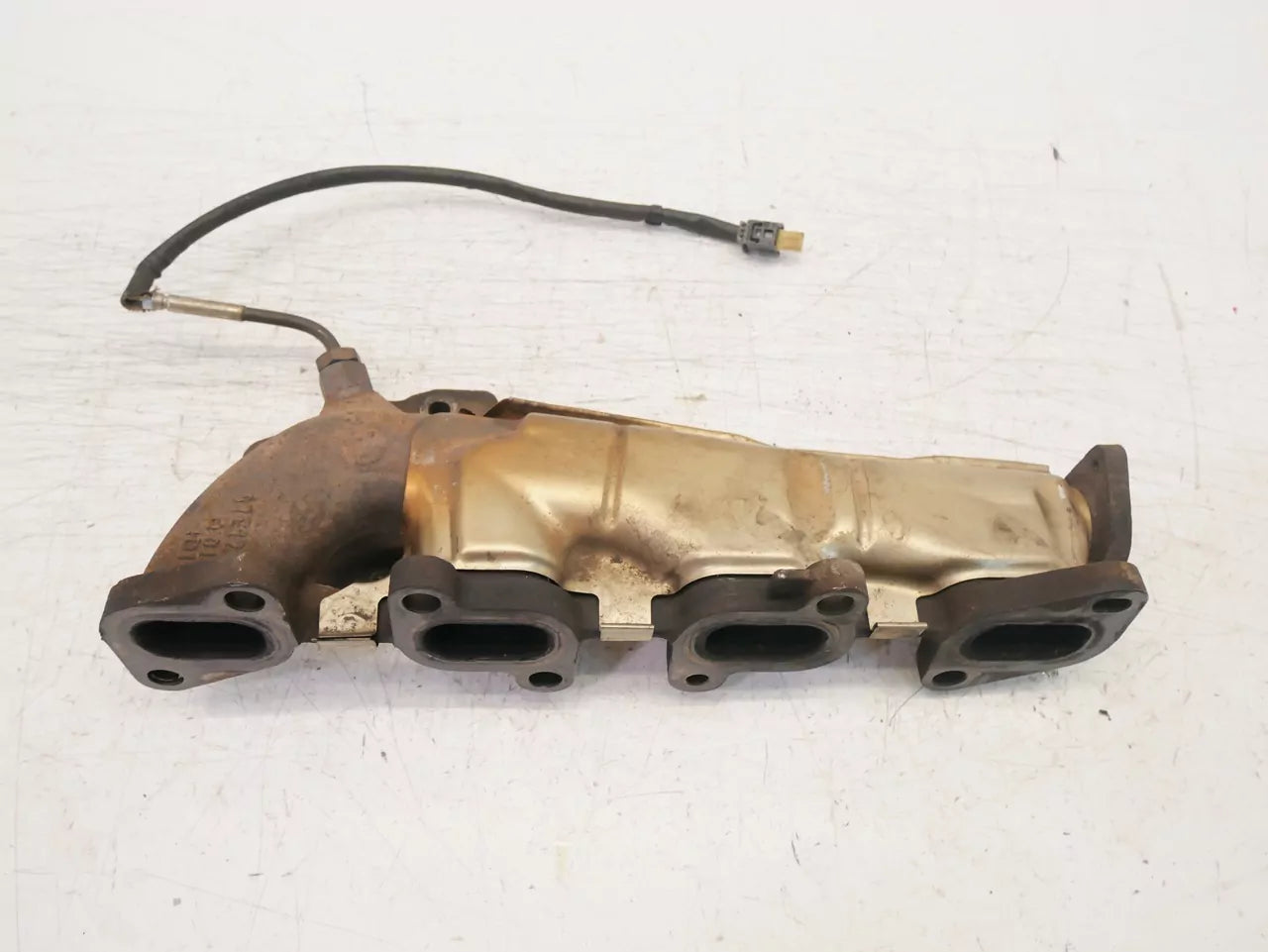 Colector de escape Mercedes-Benz 2,2 CDI 651.911 OM651.911