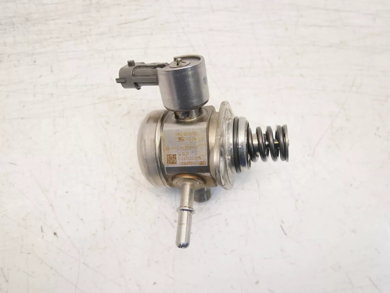 Bomba de combustible Ford 1,0 gasolina P4JA C10FD0X CM5G-9D376-GA