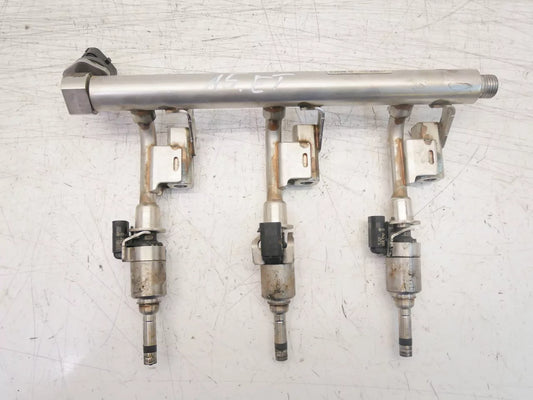 Rampa de inyectores Ford 1,0 gasolina P4JA C10FD0X DM5G-9H487-AA