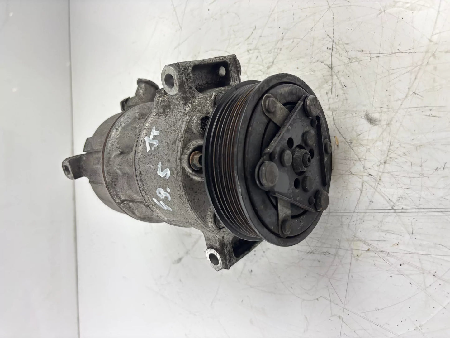 Compresor de aire acondicionado Opel Insignia Zafira 2,0 CDTI B20DTH LFS 13367373