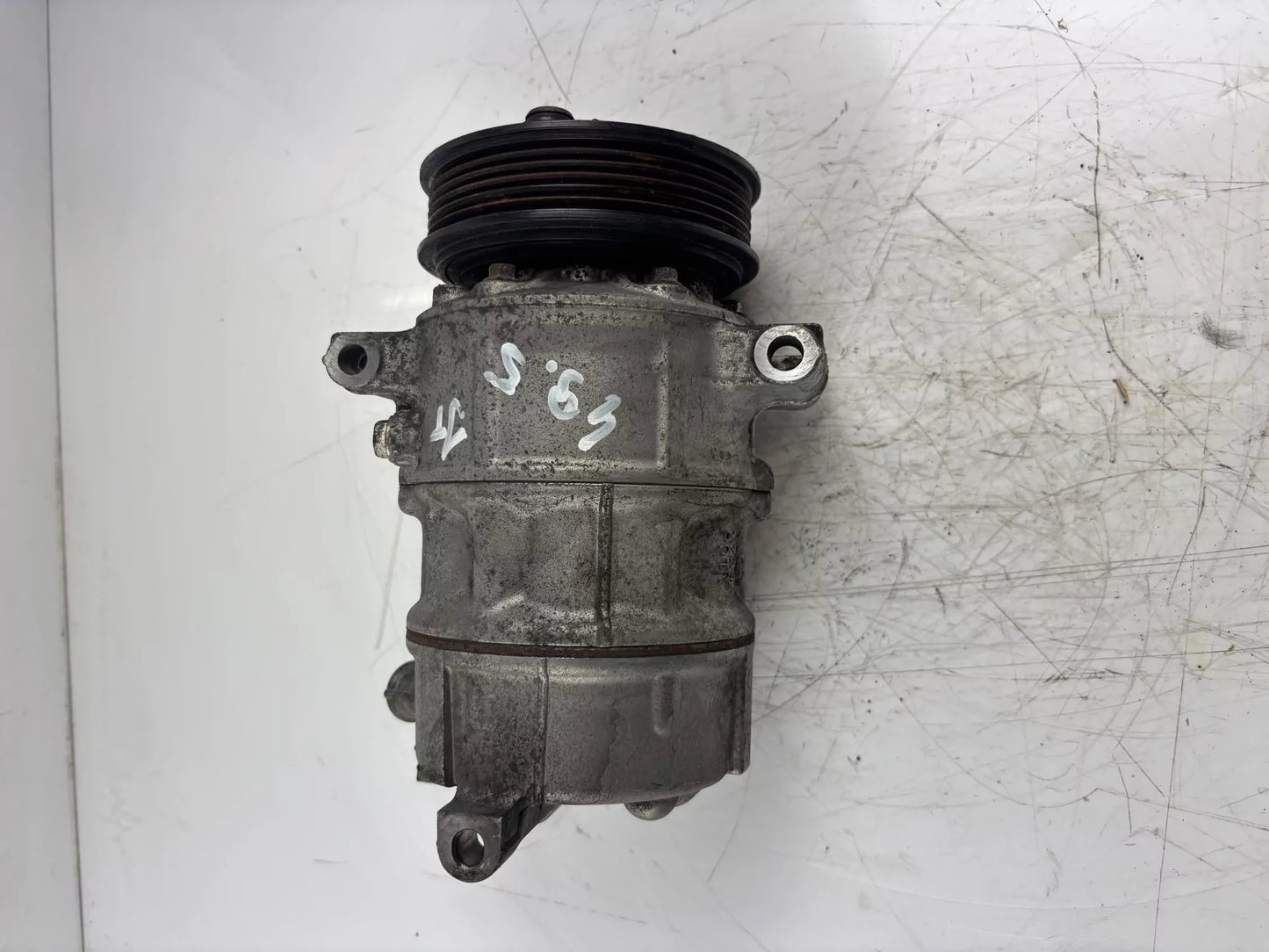 Compresor de aire acondicionado Opel Insignia Zafira 2,0 CDTI B20DTH LFS 13367373