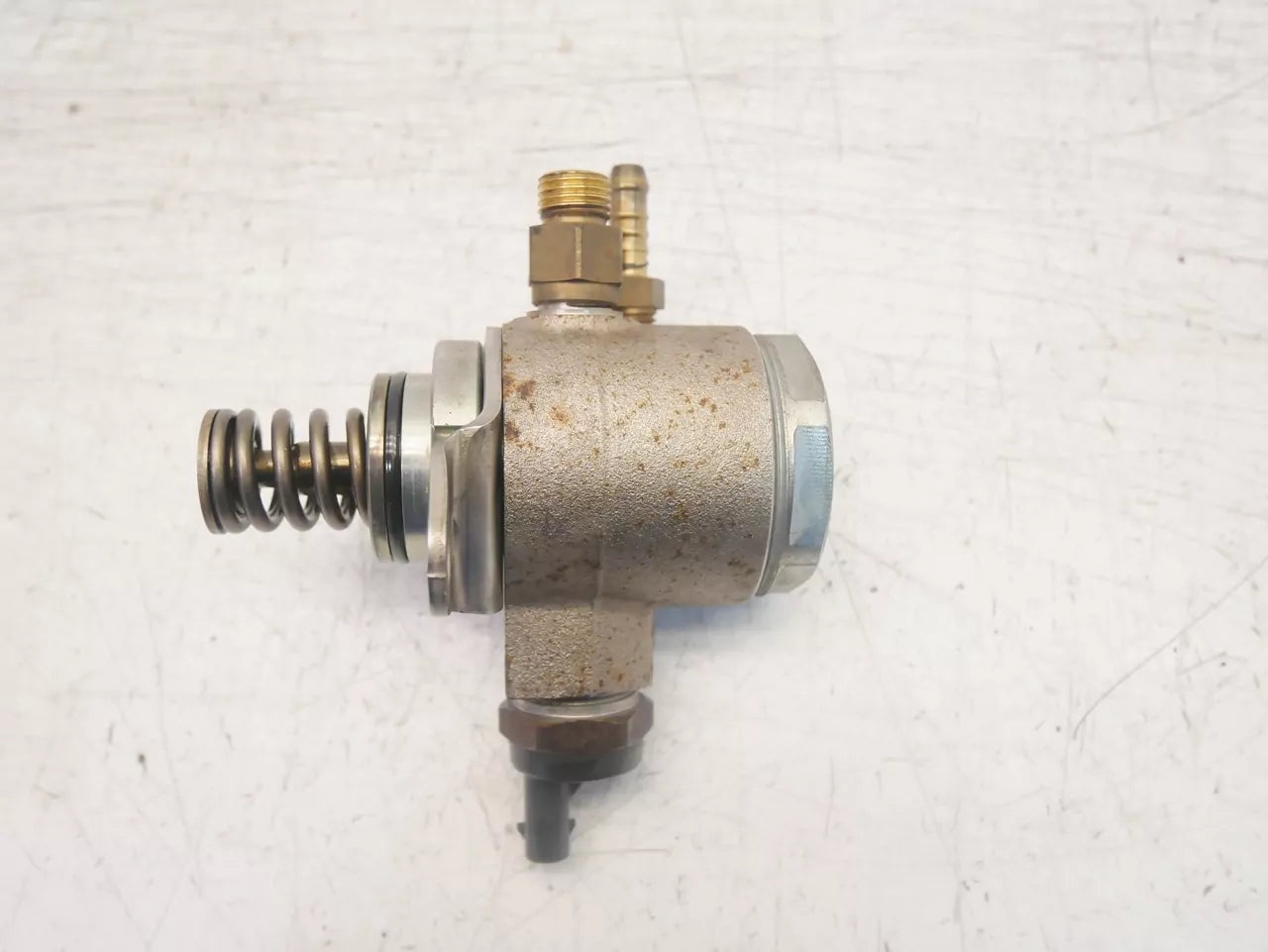 Bomba de combustible Audi Seat Skoda 1,4 TFSI TSI CAXC CAX 03C127026D