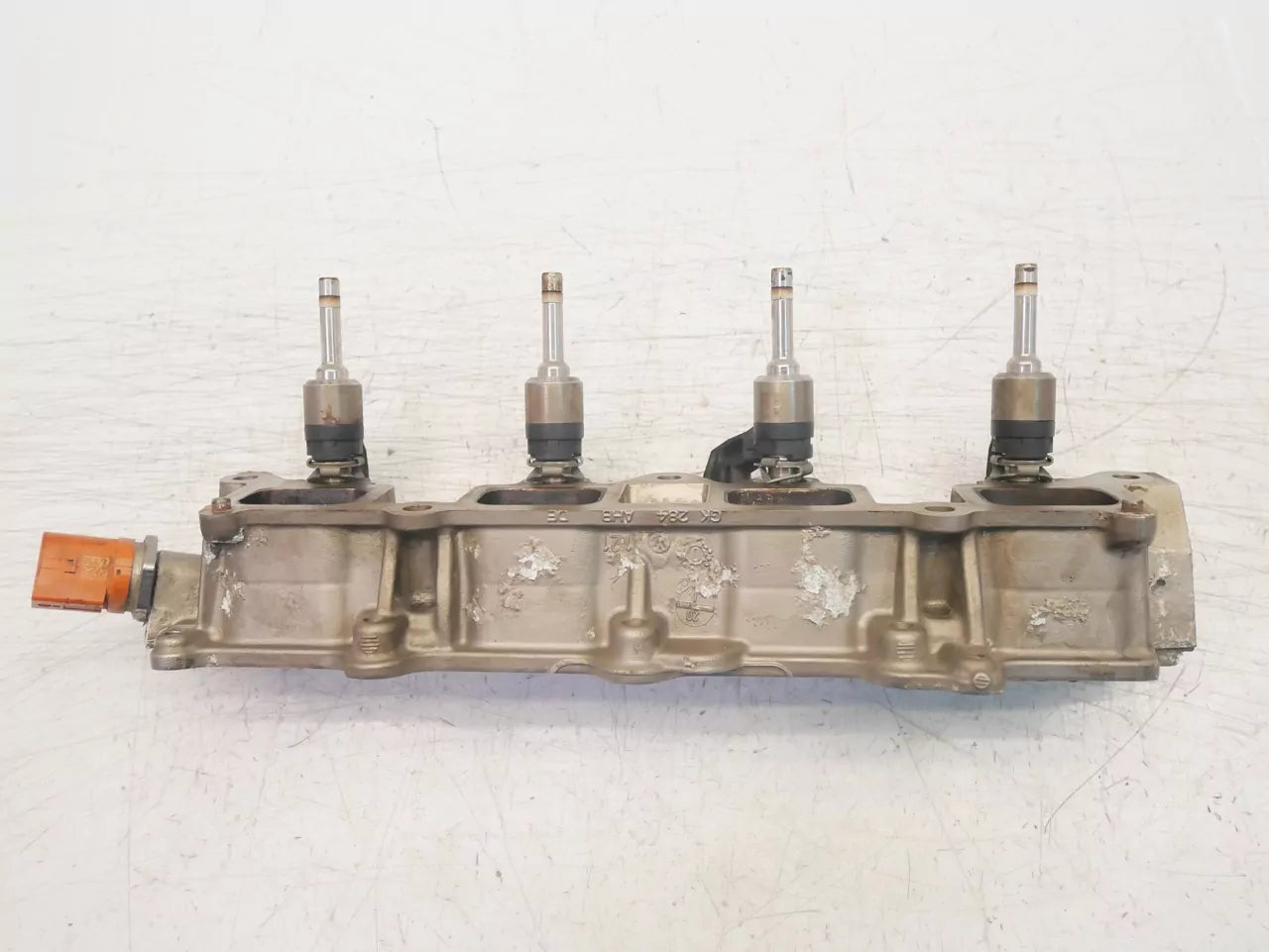 Rampa de inyectores Audi Seat Skoda 1,4 TFSI TSI CAXC CAX GK284AHB
