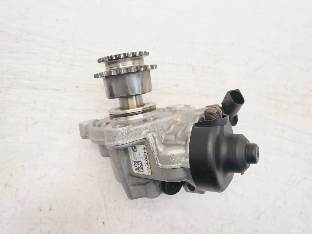 Bomba de alta presión BMW Serie 1 F20 F21 Serie 3 F30 2.0 120 d N47 N47D20C 7823456