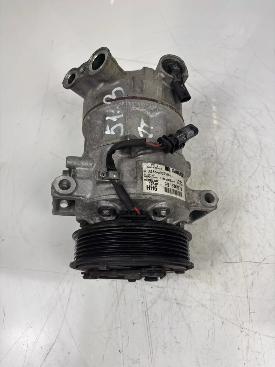 Compresor de aire acondicionado Opel Insignia Antara 2,0 CDTI B20DTH LFS 13367373