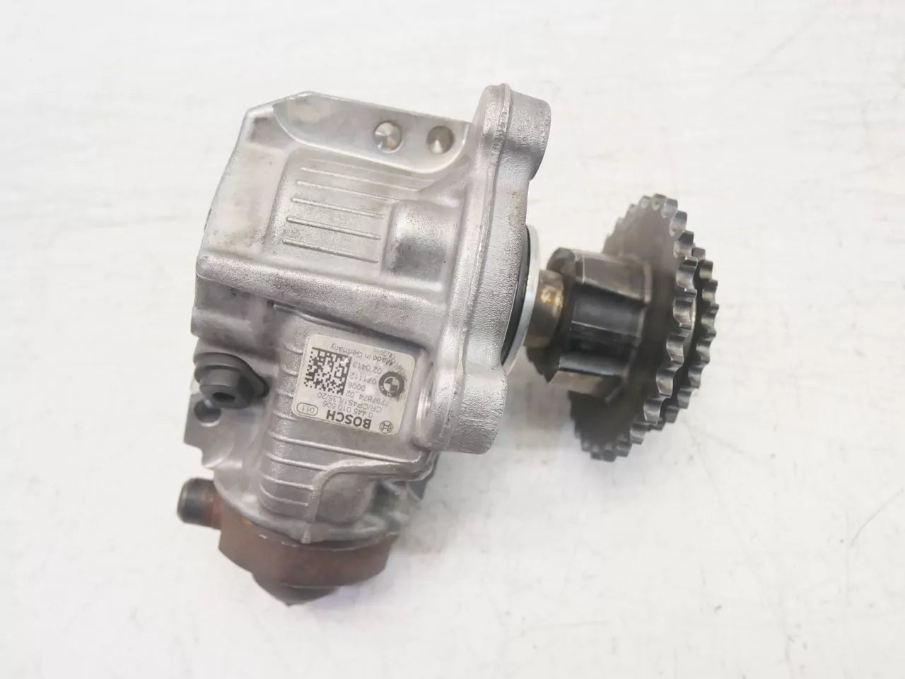 Bomba de alta presión BMW Serie 1 F20 F21 Serie 3 F30 F31 2.0 120 d N47 N47D20C 7797874