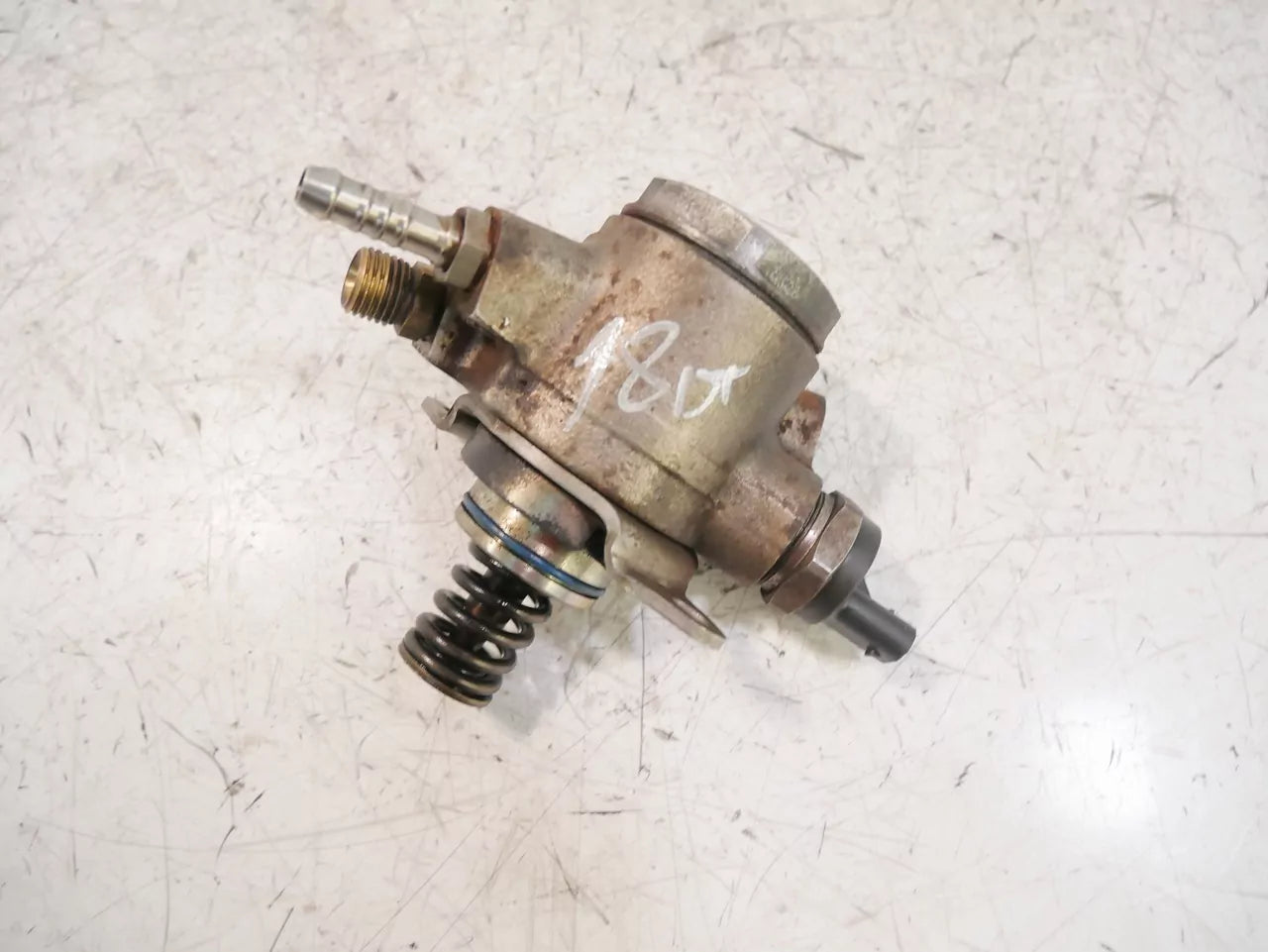 Bomba de combustible Audi A4 S4 A5 S5 3.0 Quattro CAKA CAK Z15