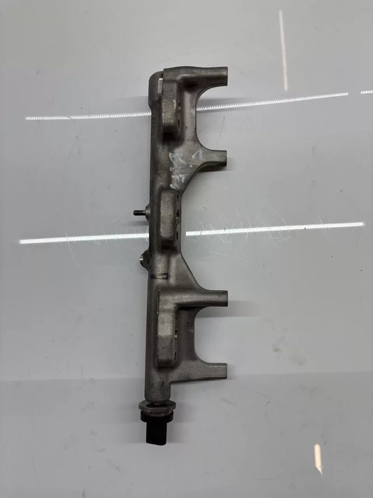 Riel inyector Mini F55 F56 F57 1.2 gasolina B38A12A B38 13538694197