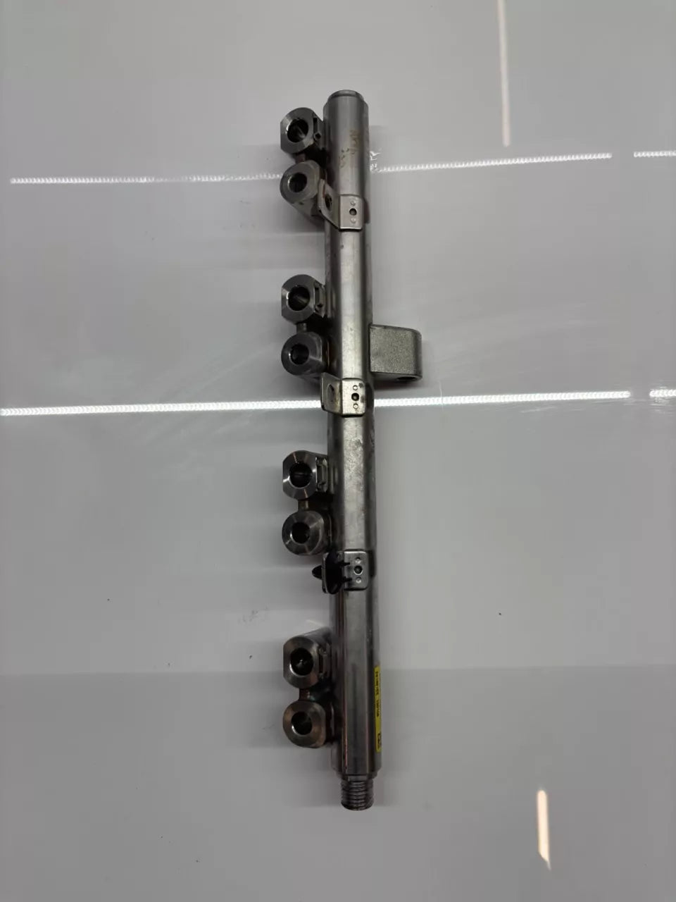 Rampa inyectora Kia XCeed X Ceed CD 1.5 T-GDI gasolina G4LH 35300-08200