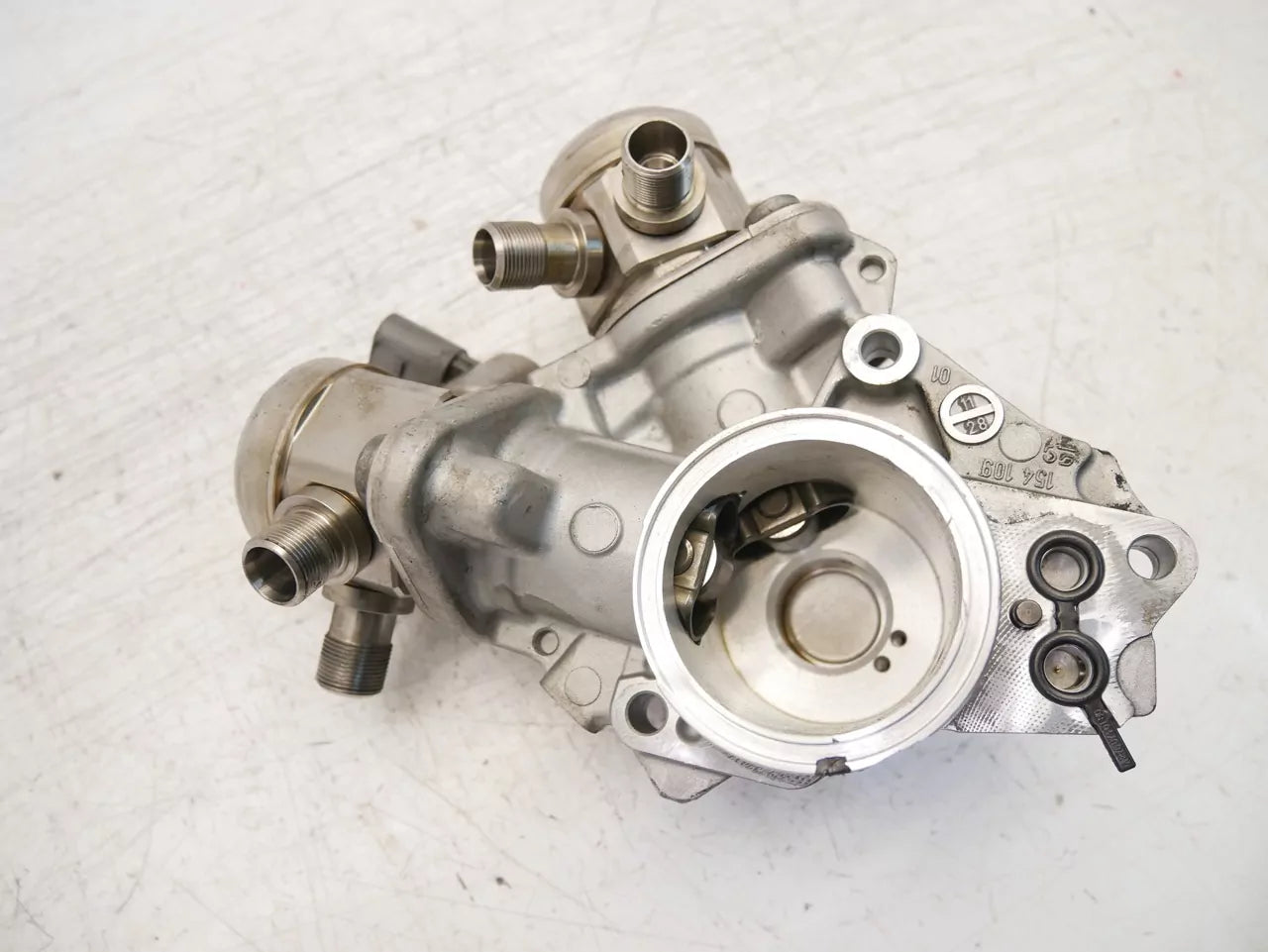 Bomba de combustible Mercedes-Benz 4,7 V8 CLS E 500 M278.922 A2780700330 A2780700101 A2780700601