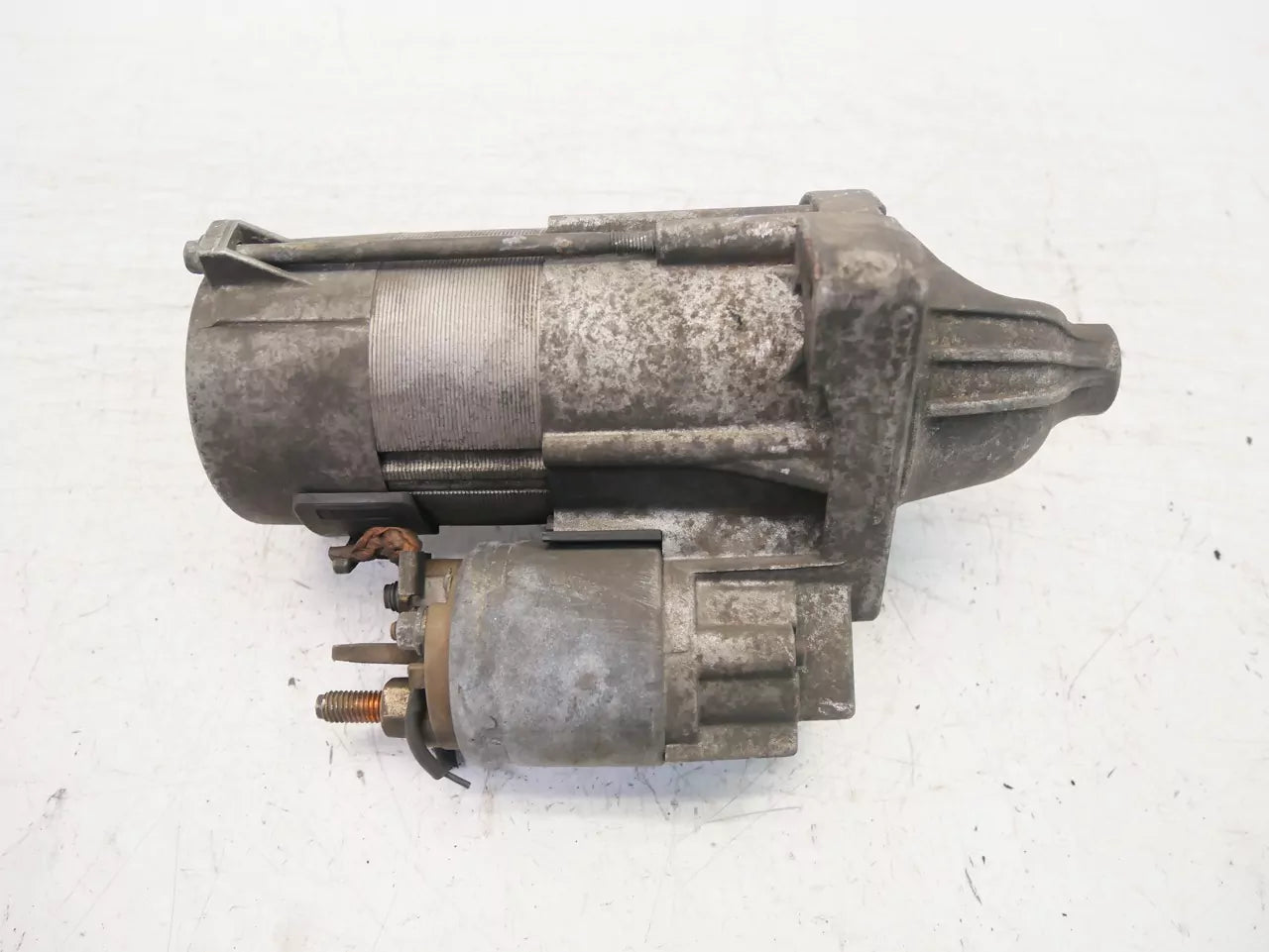 Motor de arranque BMW 2,0 Diesel 204D4 M47D20 M47 7787354