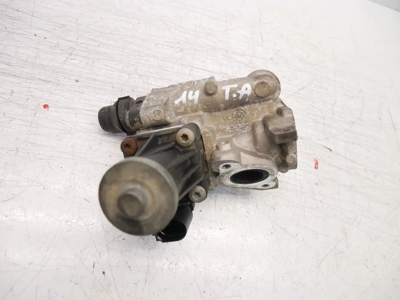 Válvula EGR Land Rover 2,0 D 204DTD AJ20D4 G4D3-9D475-BC