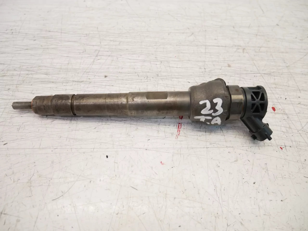Inyector Land Rover Discovery L550 2.0 D 204DTD AJ20D4 G4D3-9K546-AB