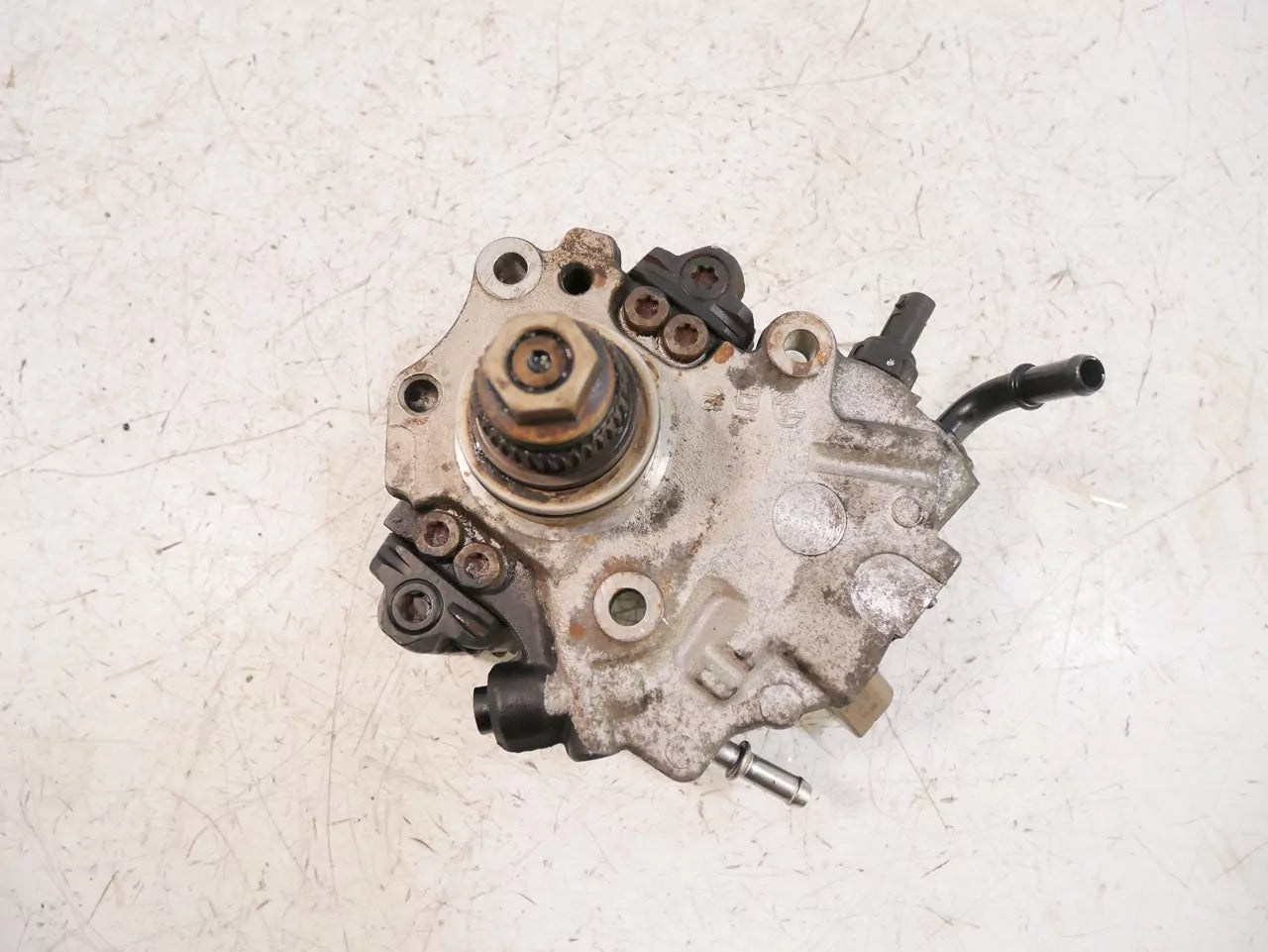 Bomba de alta presión Mercedes-Benz 2,2 CDI OM651.930 651.930 A6510702601