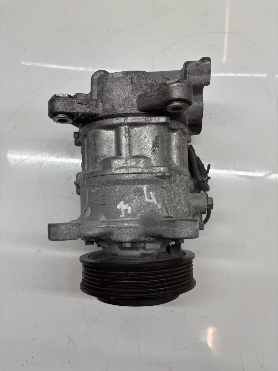 Compresor de aire acondicionado BMW F33 F83 F32 F82 F36 2.0 d 420d B47D20A B47 9299328